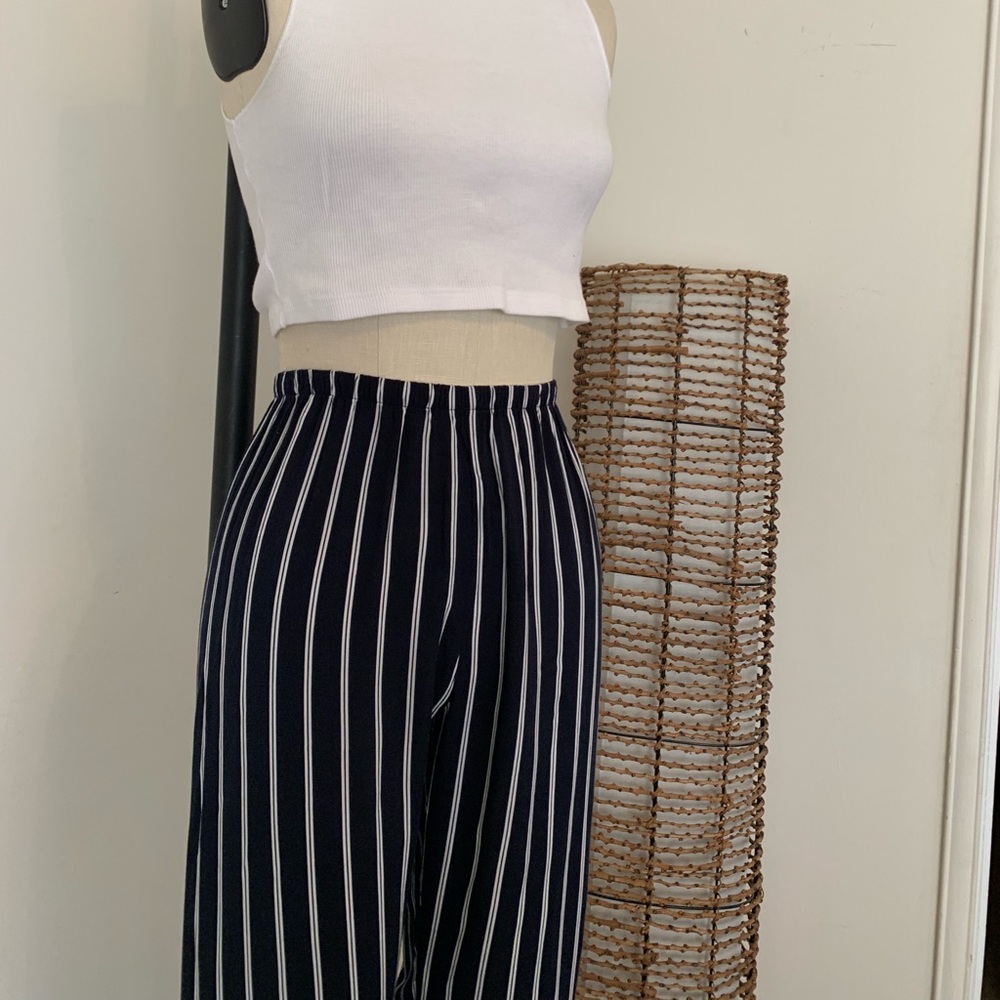 Brandy Melville navy striped Frankie pants new - Picture 3 of 4